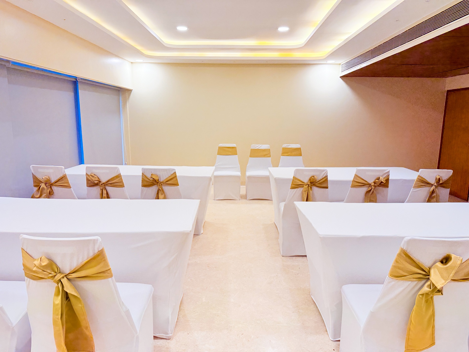 Julius Lounge